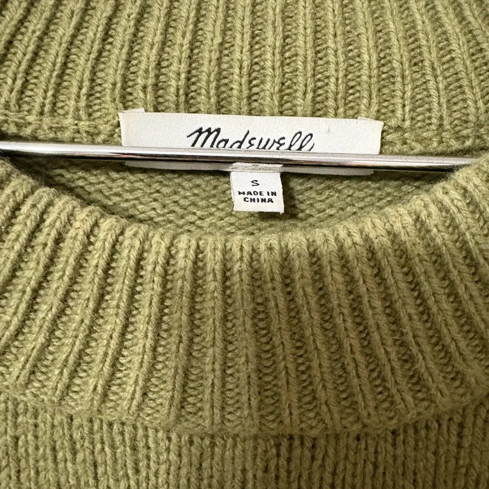 Madewell Textured Olive Crew Neck Sweater - Picture 3 of 5